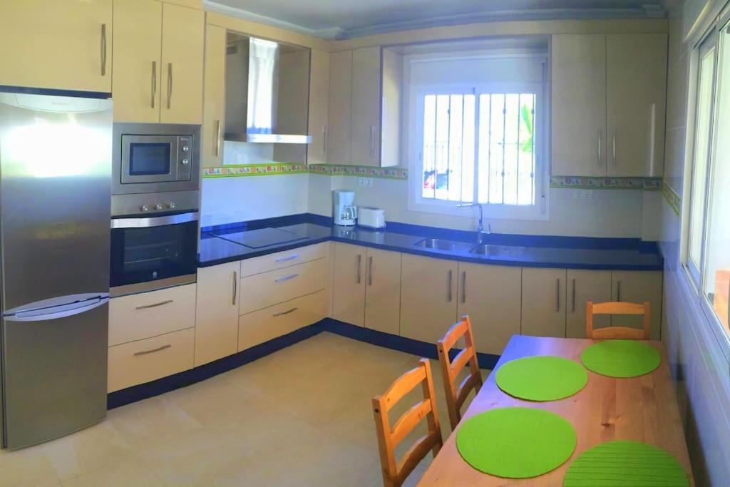 Jazmin.completa Privacidad. Piscina Privada. Ferienhaus Málaga