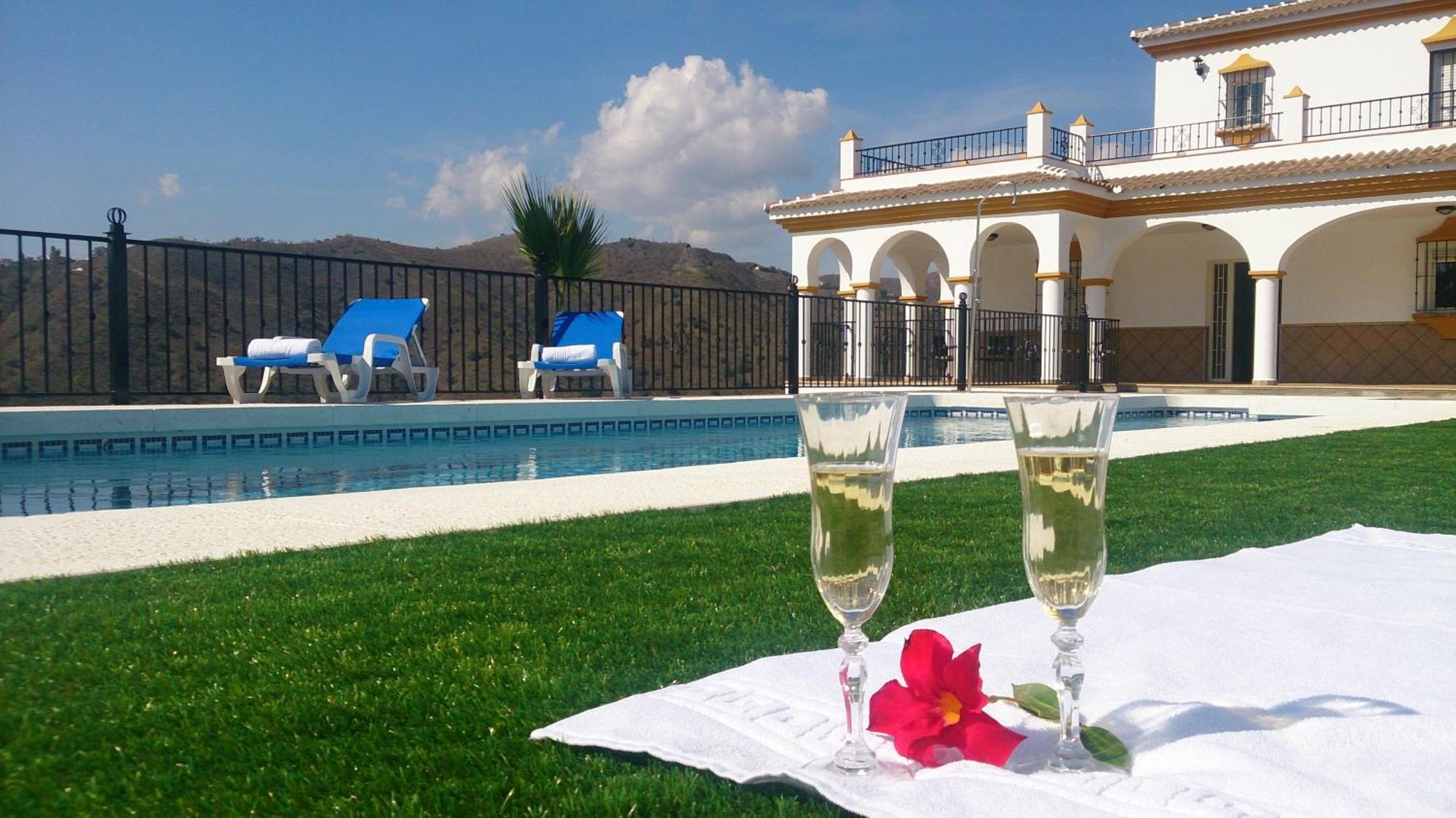 Ferienhaus Jazmin.completa Privacidad. Piscina Privada. Málaga
