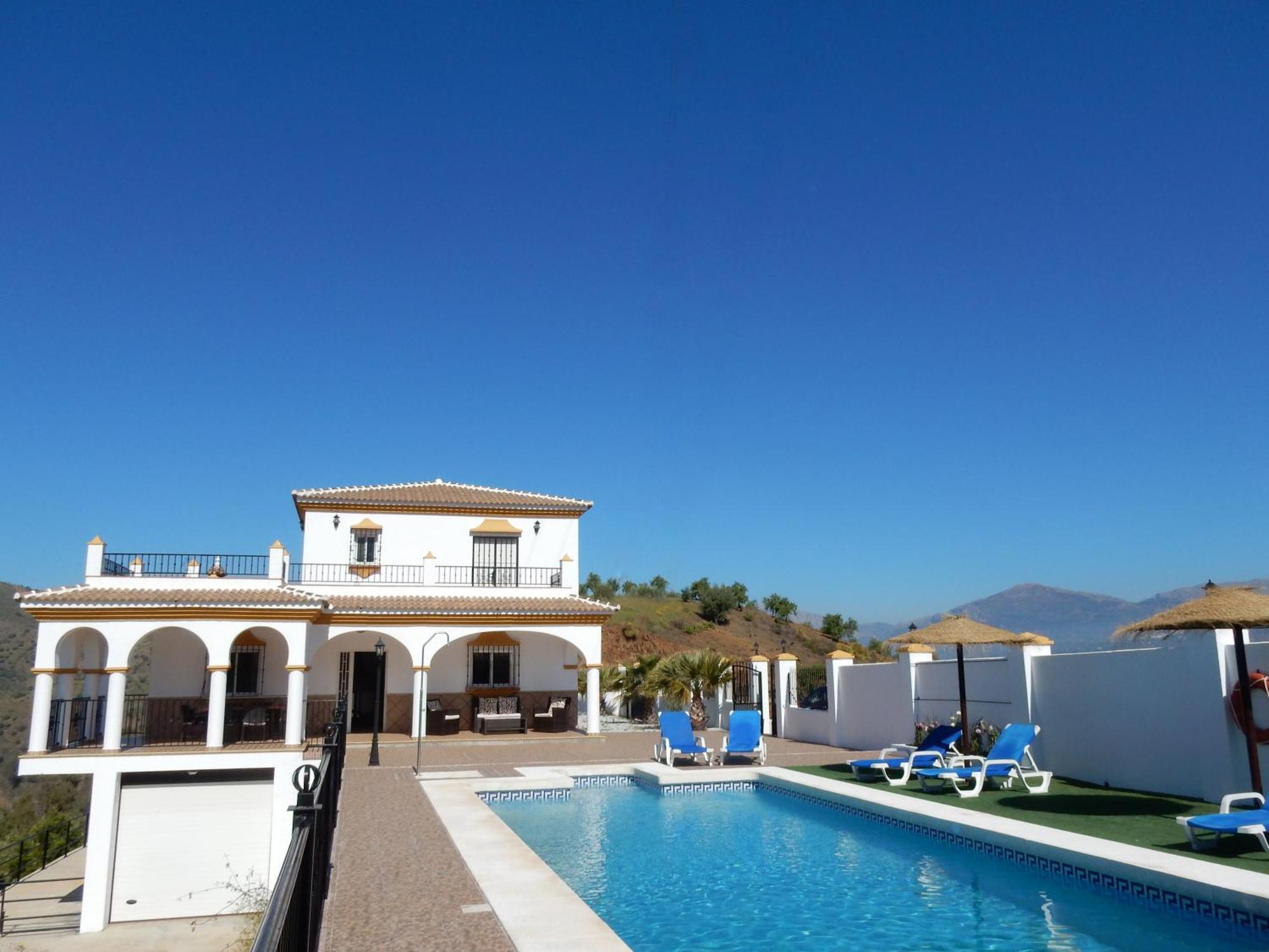 Jazmin.completa Privacidad. Piscina Privada. Feriehus